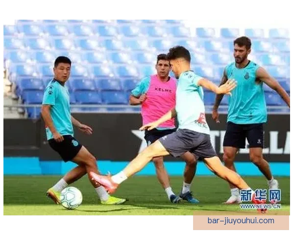 西班牙人通过附加赛成功重返西甲赛场再创辉煌